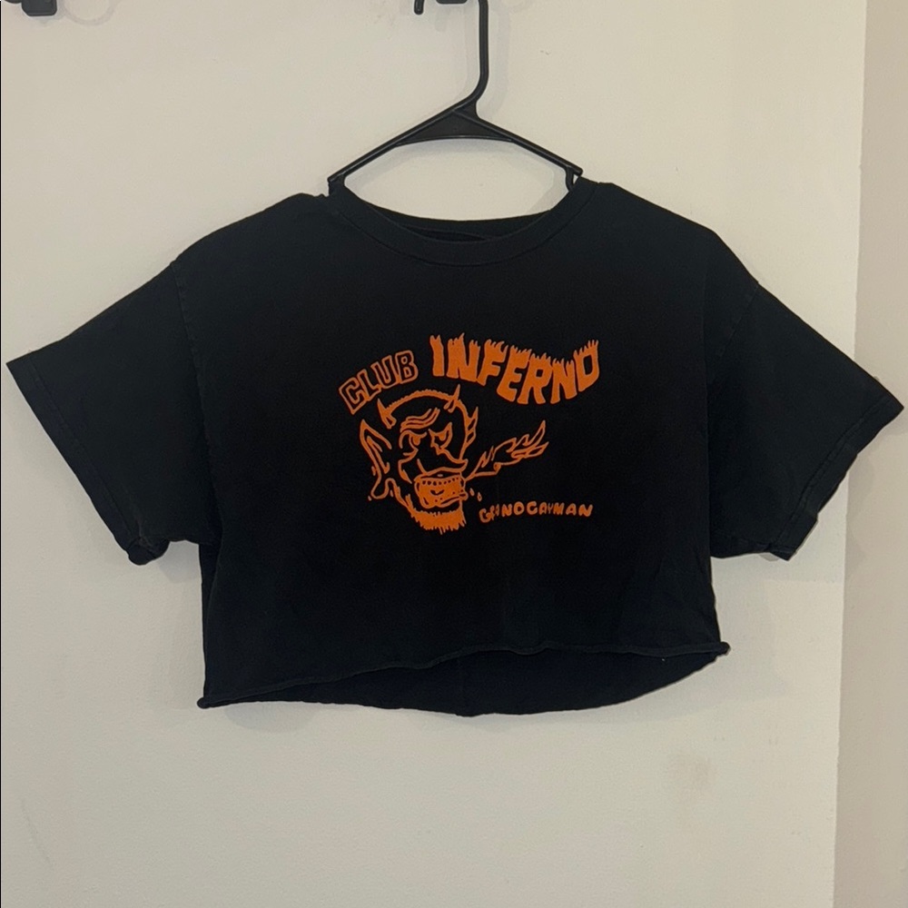 Brandy Melville Graphic Black Crop T-Shirt
